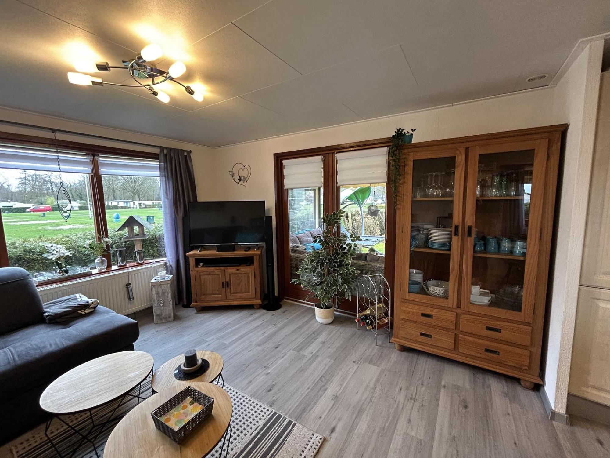 Vakantiepark Klein Vink - E11 อาร์เซิน ภายนอก รูปภาพ